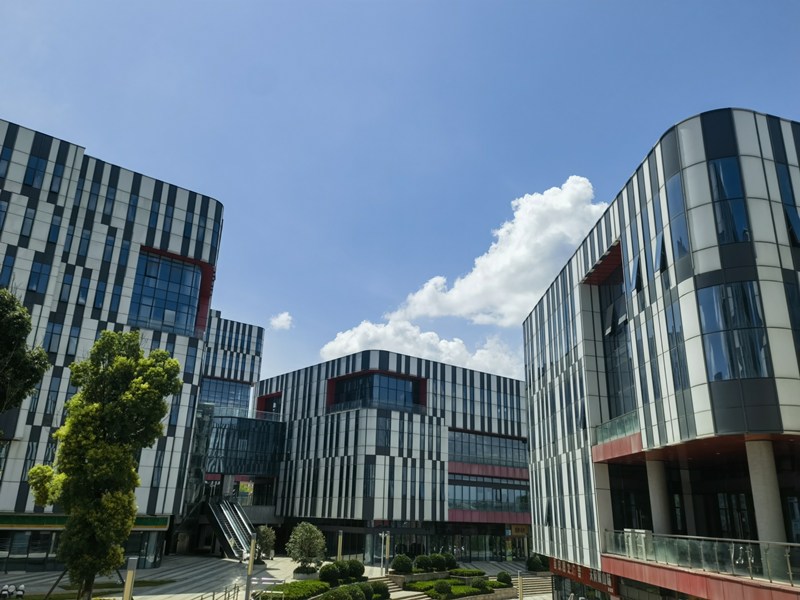 宝朗科技、和朗科技为成都科学城板块写字楼出租市场提供高性价比方案